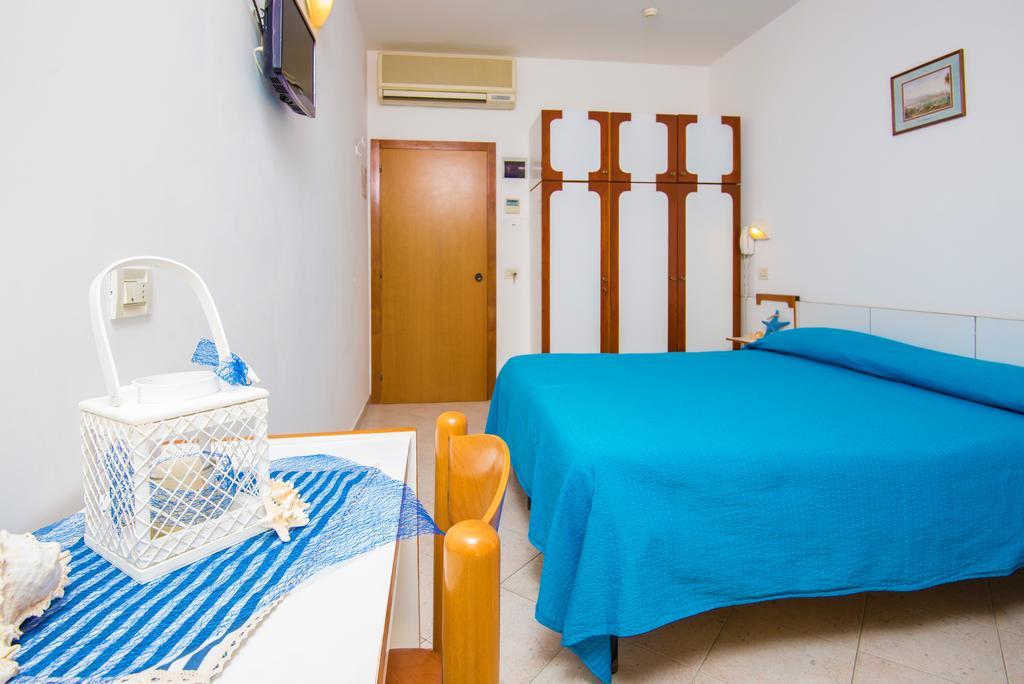 Hotel Venezia กัตตอลิกา ภายนอก รูปภาพ